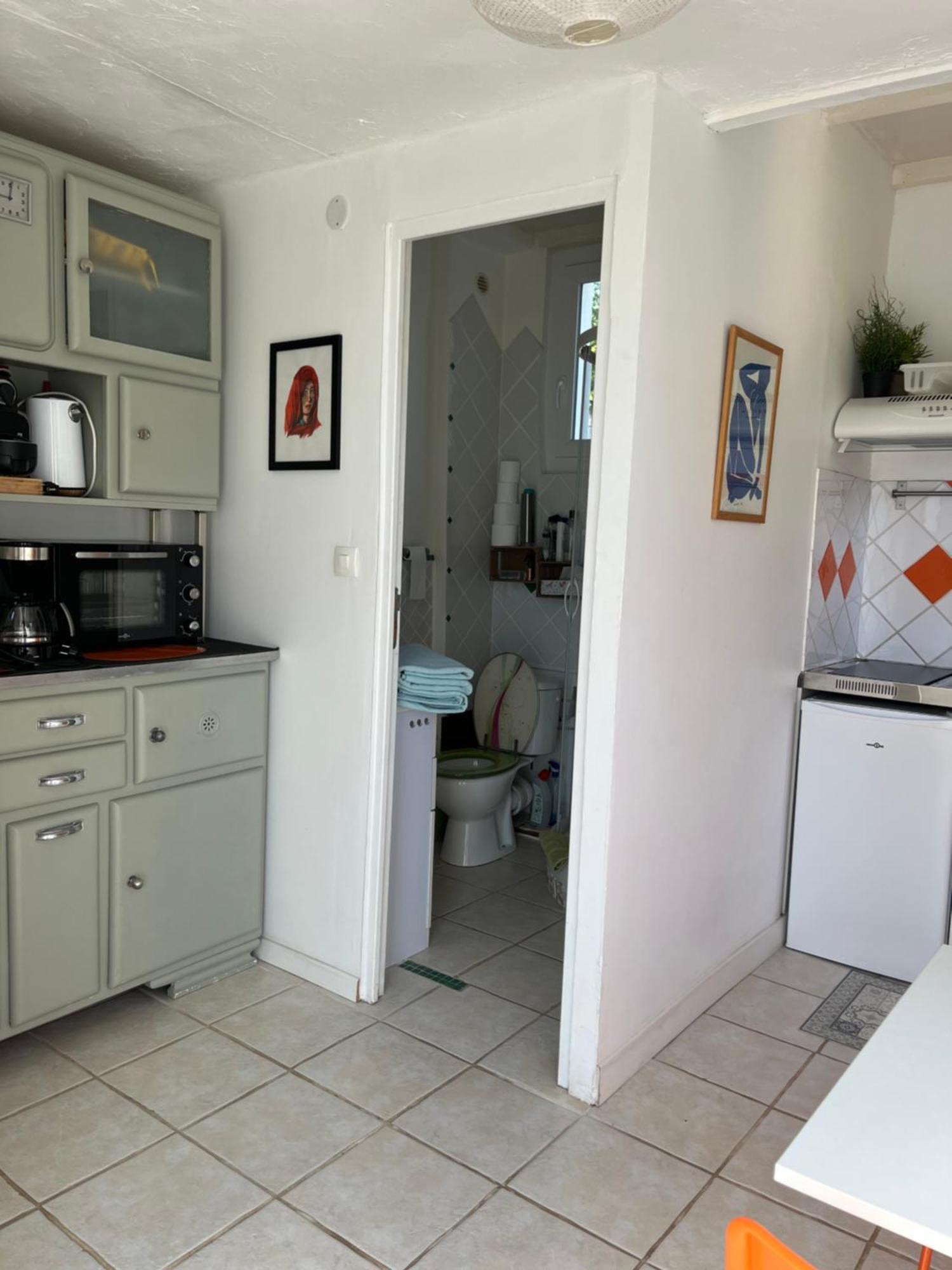 Studio En Duplex Independant Brignoles Bagian luar foto